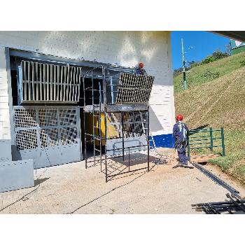 Grades de proteção para máquinas industriais em Rondonópolis