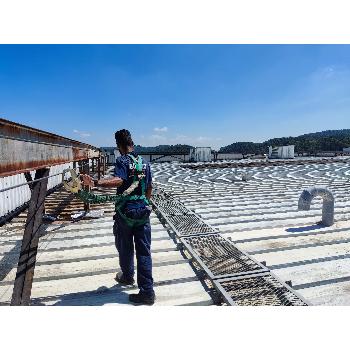Manutenção de telhados industriais em Nioaque